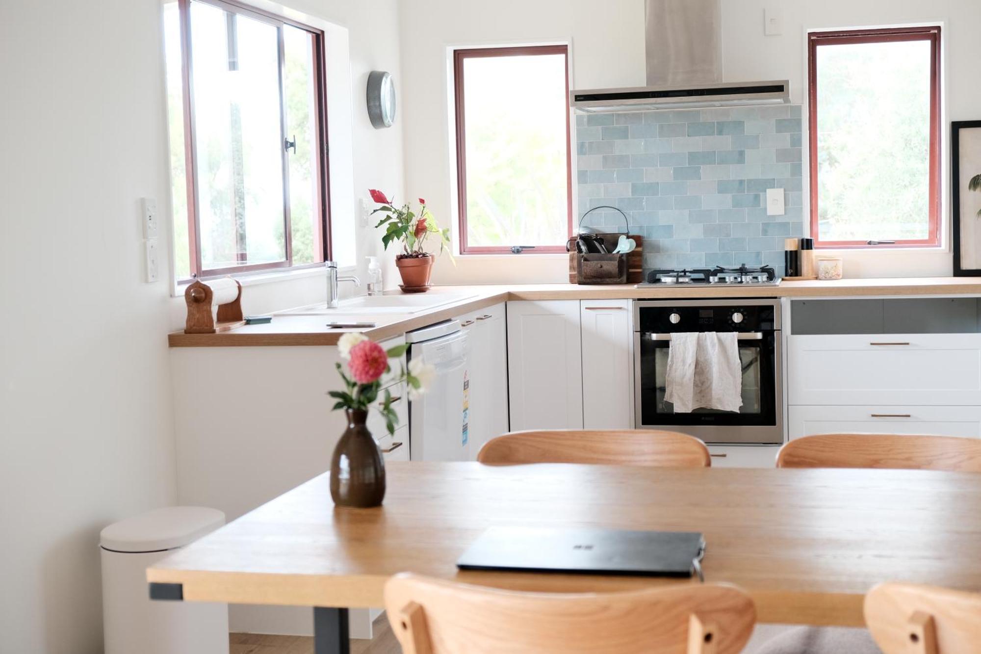 A Cabin With A Big View, Comfort And Tranquility, Close To Vines Martinborough Esterno foto